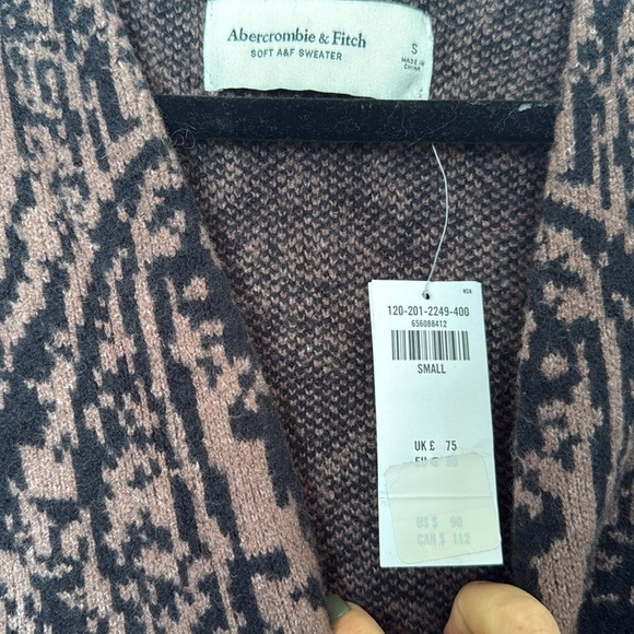 Abercrombie & Fitch Brown and Black Cardigan with Ornate Pattern - Picture 3 of 6